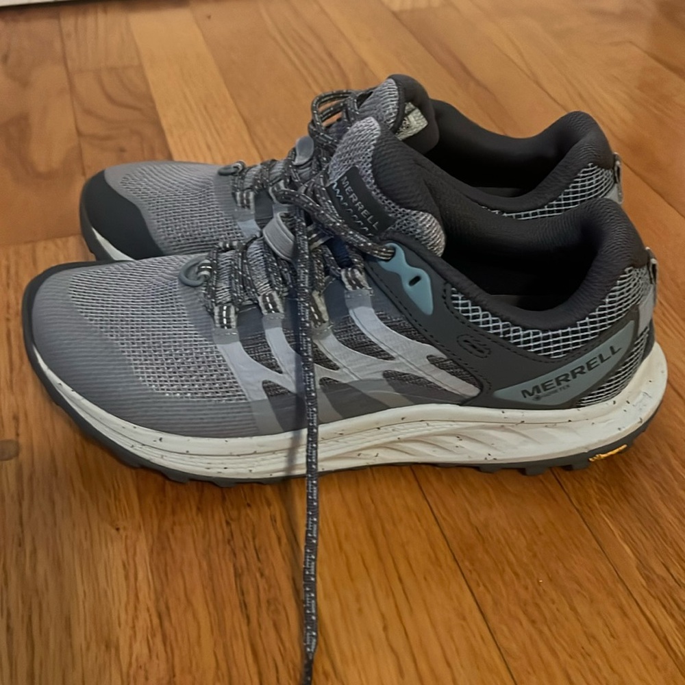 Merrell Antora 3 Hiking shoes women’s 8.5